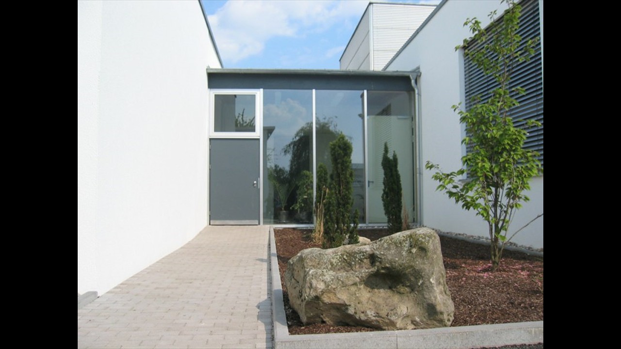 102